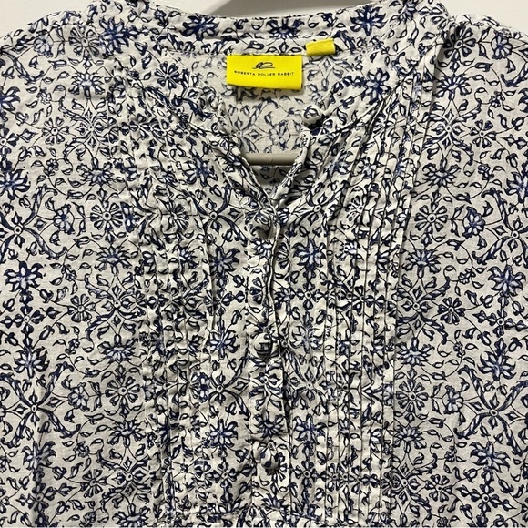 Roller Rabbit White & Blue Floral Dress - Picture 4 of 8